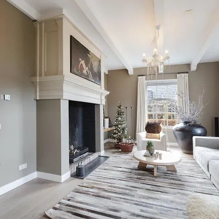Homestay Amsterdam Mansion - De Dam