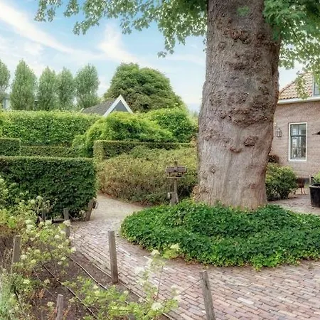 Homestay Amsterdam Mansion - De Dam Oostzaan